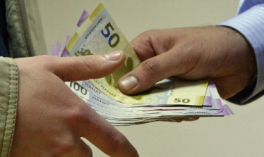 Minimum əmək haqqı artdı: fərdi sahibkarlar nə qədər sosial haqq ödəyəcəklər?