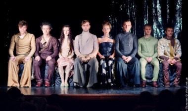 İnsanları ölümdən xilas edən teatr