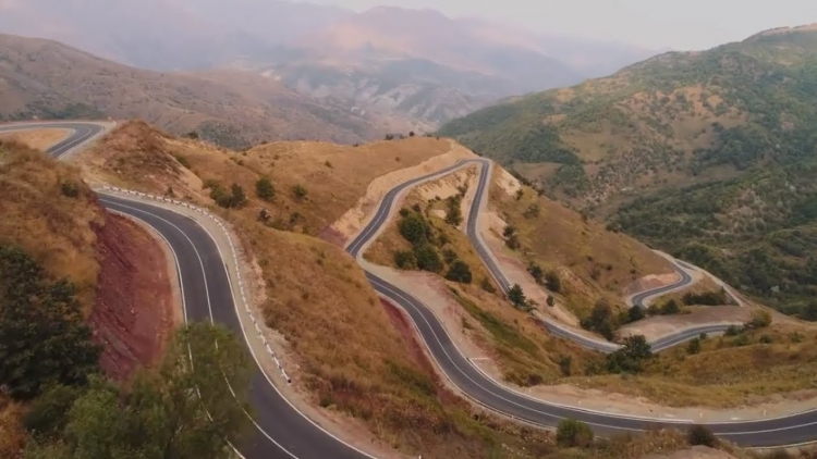 Erməni nazirdən Laçın yolu ilə bağlı vəd -