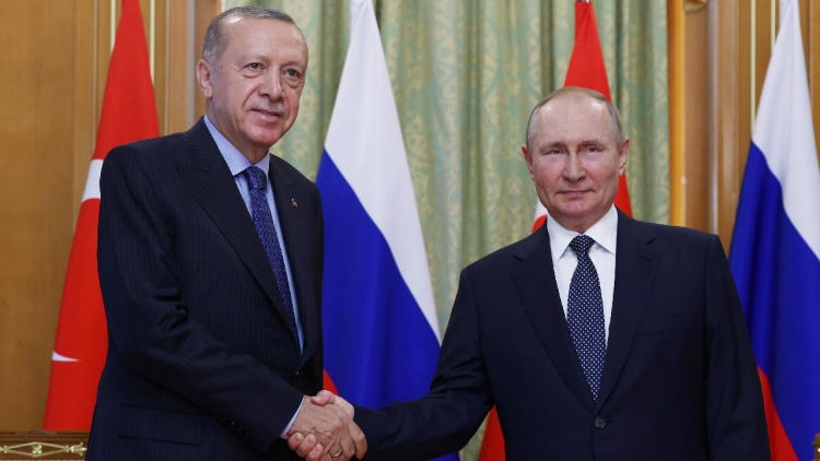 “Putin ağlına nəyi yerləşdirirsə, onu da edir” –