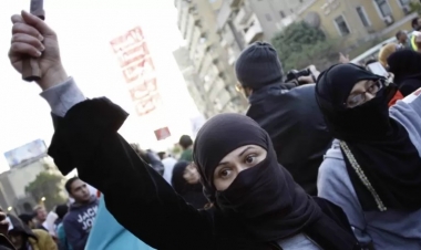 Ya ərə, ya qəbirə –