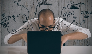 Azərbaycanda əcnəbi İKT mütəxəssislərinə “yaşıl işı”