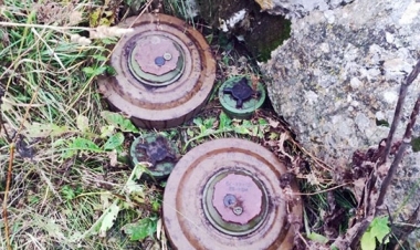 Düşmənin son basdırdığı minalar təmizlənir