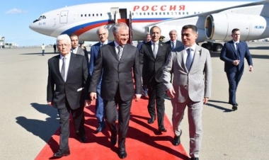 Rusiya Dövlət Dumasının sədri Bakıdadır