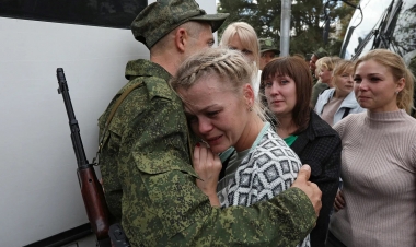 Rusiyada səfərbərliyin ilk həftəsi: qorxu, ehtiyac, çarəsizlik –