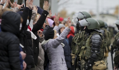 Müxalif fəallara qarşı repressiya: canları, malları, azadlıqları...