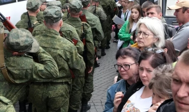 “Dünyanın ikinci ordusu”nun rüsvayçılıqları: corab oğurluğu, ayaqqabı soyğunu... -