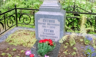 Putinin Stalin məntiqi