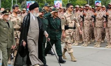 İran ətrafında halqa daralır