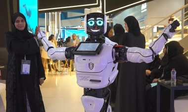 Uçan maşınlar, robot itlər və sürücüsüz taksilər –