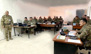 Quru Qoşunları həyəcan siqnalı ilə qaldırılıb –