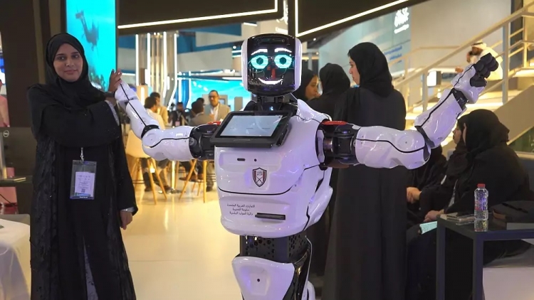 Uçan maşınlar, robot itlər və sürücüsüz taksilər –