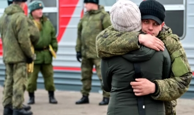 Kreml öz balalarını belə yeyir və ya ölümə gedənlərin iniltisi: