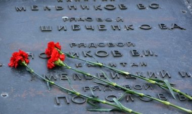 Ruslarla ukraynalıların qəbirlərini ayıracaqlar