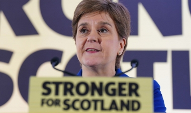 Şotland millətçiləri Britaniyaya qarşı “silahı” yerə qoymur