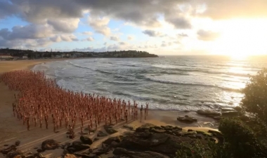 Xəstəliklə mübarizə naminə 2,5 min insan soyundu –