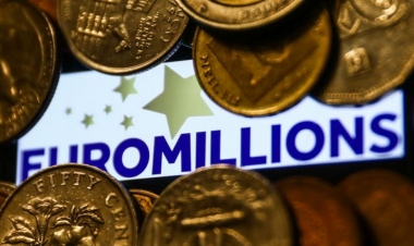 Bir kəndin sakinləri bir anda milyonçu oldular