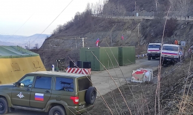 Laçın yolundan rusların 27 avtomobili keçib