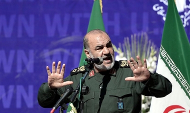 SEPAH rəhbərindən mücərrəd “şimalda təhlükə var” mesajı