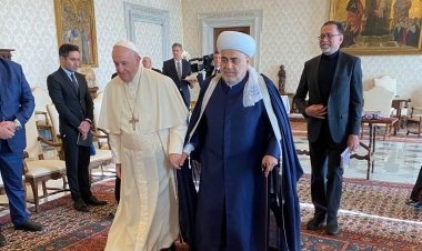 Allahşükür Paşazadədən Roma Papasına: “Haqq işimizdə yardımçı olun”