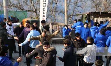 Xankəndi-Laçın yolunda "Yallı" rəqsi