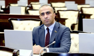 “Makron ova gedərkən İlham Əliyev tərəfindən ovlandı”