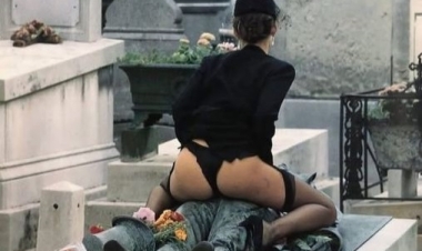 Ərsiz qadınların “ayin” məkanı