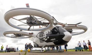 Pilotsuz uçan taksilər gəlir