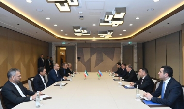 Azərbaycan və İran XİN başçıları görüşüb