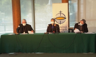 Kilsə şoka saldı: 330 min nəfər azyaşlıya qarşı...