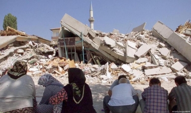 Zəlzələ bölgəsindən 513 nəfər azərbaycanlı təxliyə edilib