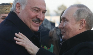 “Ayı” ilə “evlilik”